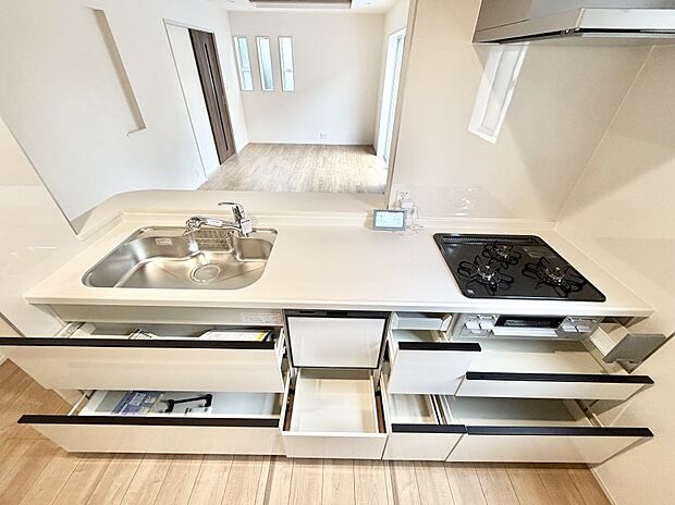 1号棟 ■料理がもっと楽しくなる、快適なキッチン空間
