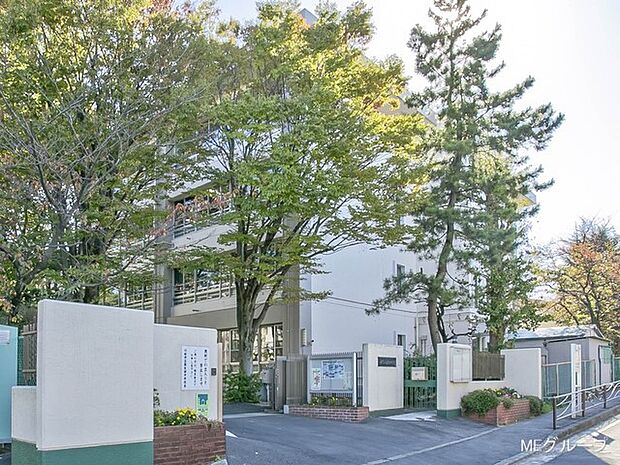 中学校 1300m 川崎市立生田中学校