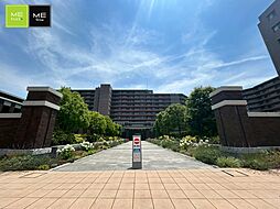 ユニヴェルシオール学園の丘