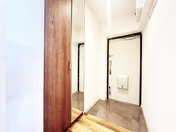 ■ シンプルで美しく、快適な暮らしの入り口
