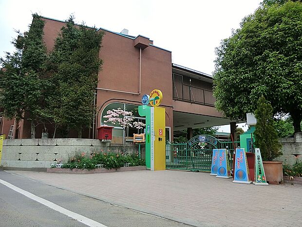 幼稚園・保育園 440m 日野ふたば幼稚園