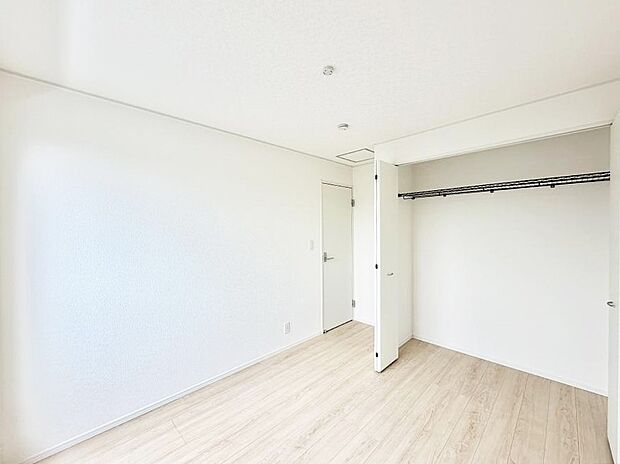 1号棟 ■読書や趣味リモートワークなどさまざまな用途に対応できる柔軟さがあります