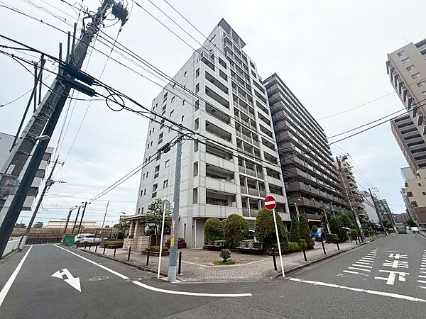 ■優雅なラインが、毎日を引き立てます