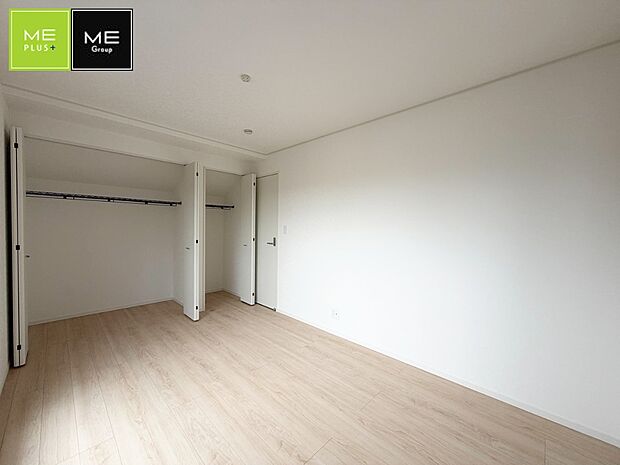 2号棟 ■落ち着いた色合いのお部屋で穏やかな時間を楽しめます