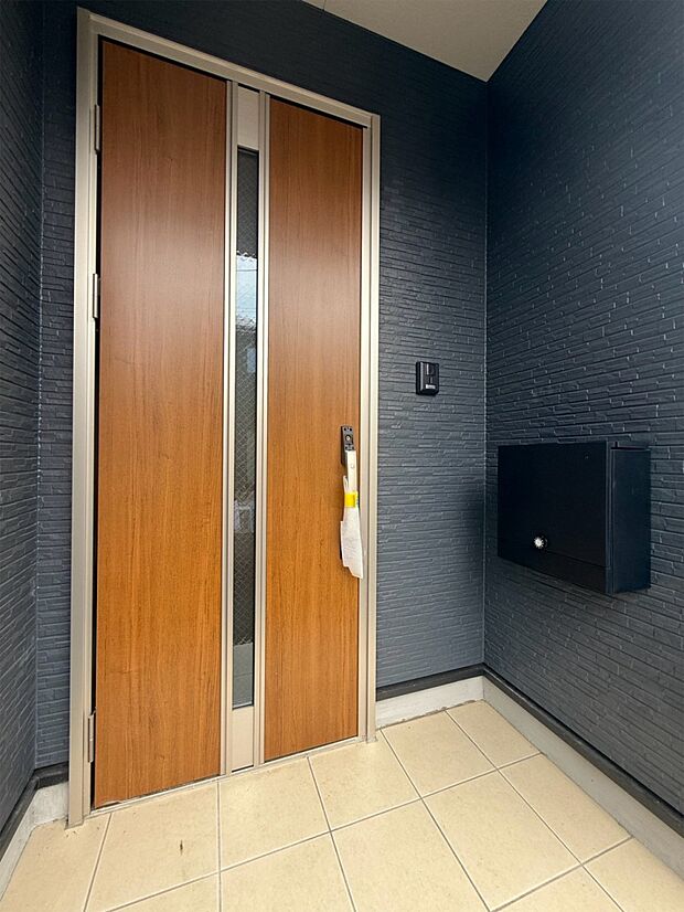 3号棟  ■ シンプルで美しく、快適な暮らしの入り口