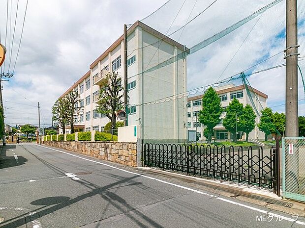 中学校 990m 八王子市立第七中学校