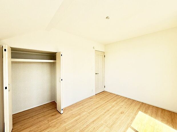 A号棟 ■自分だけのスペース どんなお部屋にするかとっても楽しみですね