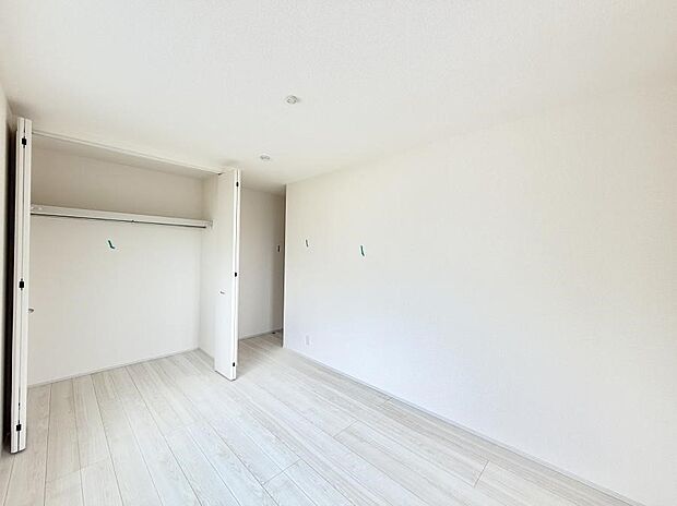 ■窓の配置や通気性の良い設計で部屋の空気がこもらず、常に新鮮な空気が流れます
