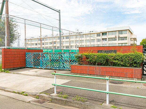 中学校 1400m 日野市立平山中学校