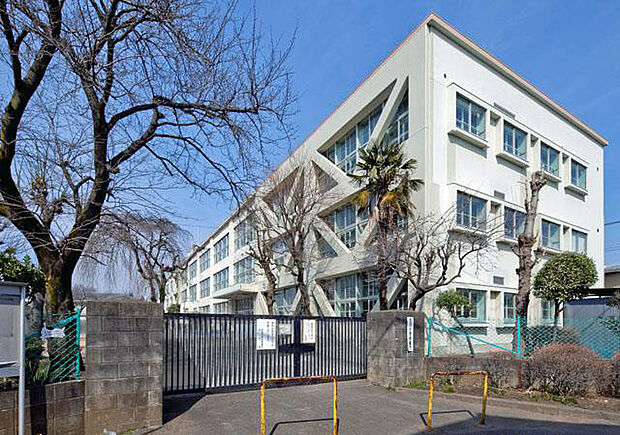 小学校 400m 昭島市立玉川小学校