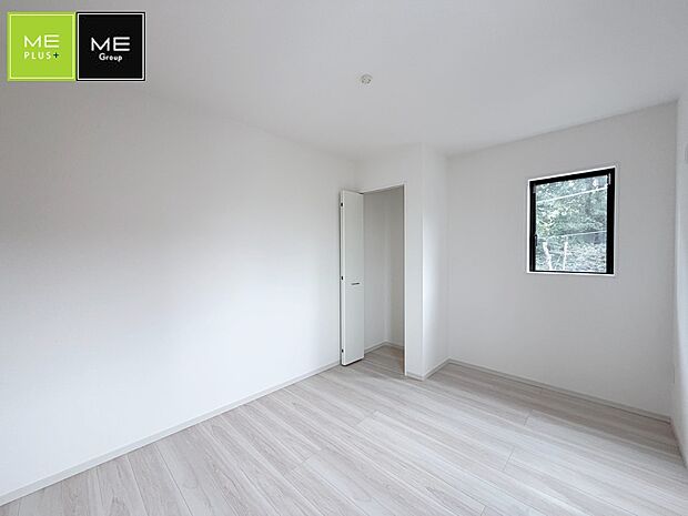 ■落ち着いた色合いのお部屋で穏やかな時間を楽しめます