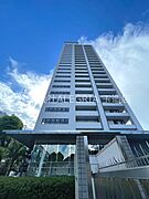 メゾン・ド・ヴィレ大阪城公園前 11階 築22年7ヶ月の賃貸物件