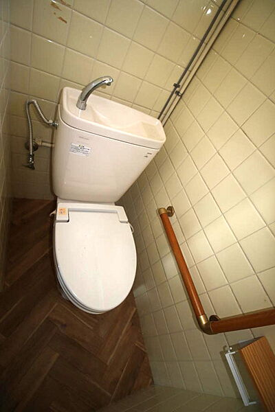 トイレを拡大表示