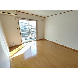 コスタ・デル・ソル 2階1Kのリビング/ダイニング