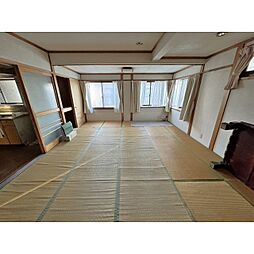 両久保住宅 5DKのリビング/ダイニング