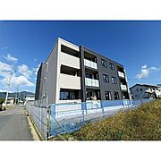 下諏訪駅より徒歩20分 3階 築1年4ヶ月の賃貸物件
