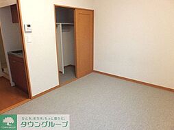 レオパレススター 3階1Kのリビング/ダイニング