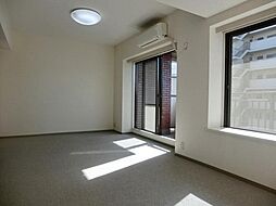 JR総武線 市川駅 徒歩13分の賃貸マンション 5階3LDKのリビング/ダイニング