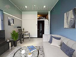 アルカディア 205 2階1Kのリビング/ダイニング