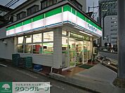 ファミリーマートおおくぼ津田沼店 徒歩7分。コンビニ 540m