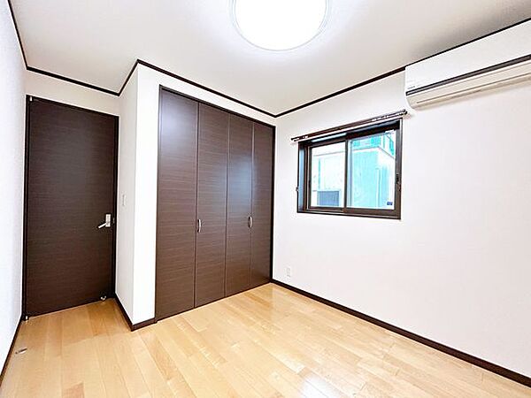 洋室を拡大表示