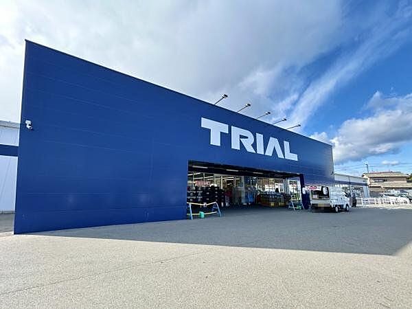 スーパーセンタートライアル赤穂店 【周辺環境】トライアル赤穂店まで約350ｍ（徒歩約4分）です。日々のお買い物はこちらで決まりですね。 690m