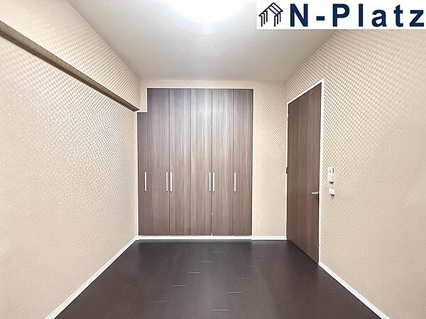 使い方に柔軟性があり、個室としても趣味の部屋としても利用可能です。※居住中の室内写真をAI加工により空室風に仕上げています。