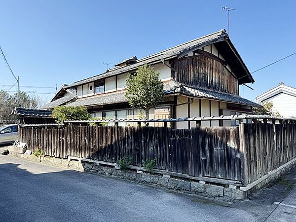 敷地 北東側