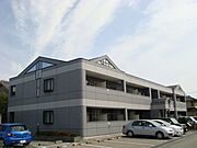 亀山駅より徒歩13分 1階 築25年7ヶ月の賃貸物件