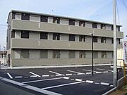 飾磨駅より徒歩19分 3階 築15年10ヶ月の賃貸物件