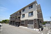 亀山駅より徒歩2分 3階 築8年3ヶ月の賃貸物件