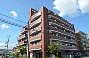 亀山駅より徒歩7分 3階 築31年2ヶ月の賃貸物件