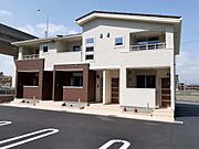 掛川市役所前駅より徒歩17分 築4年8ヶ月 2階建の賃貸物件