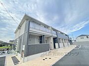 平城駅より徒歩23分 1階 築3年10ヶ月の賃貸物件