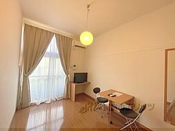 レオパレスプロスパ 105 1階1Kのリビング/ダイニング