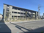 星田駅より徒歩8分 2階 築1年8ヶ月の賃貸物件