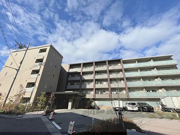 奈良県奈良市百楽園１丁目(賃貸マンション2LDK・2階・62.96㎡)の写真 その1