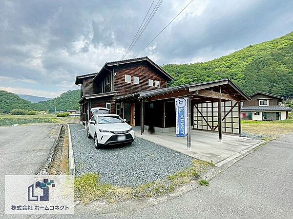 外観：328000465408