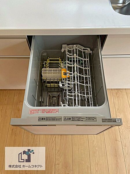 キッチン設備｜日々の家事の負担を軽減させる食器洗い乾燥機を搭載♪
