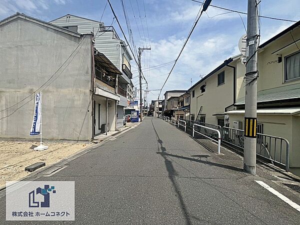 前面道路｜南西側（公道）幅員約6メートル
