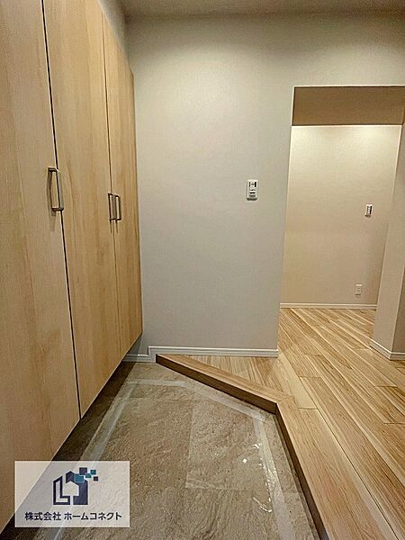 玄関｜シューズボックス付き