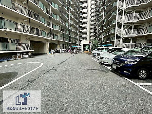 駐車場｜月額14,000円（※最新の空き状況はお問い合わせください）