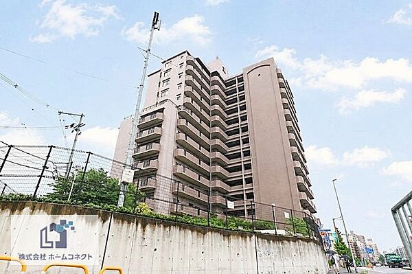 外観｜オートロック完備