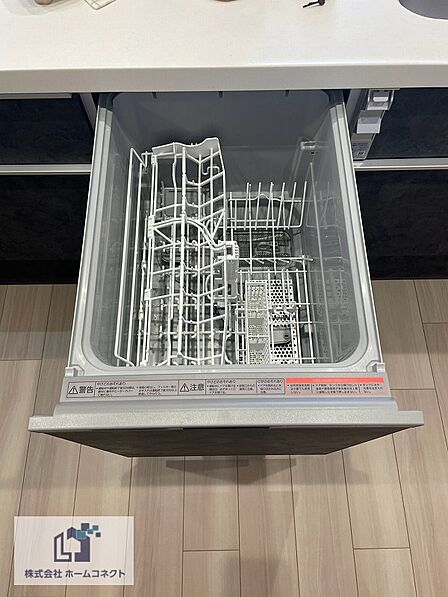 ・キッチン設備日々の家事の負担を軽減させる食器洗い乾燥機を搭載。光熱費も安くなり、一石二鳥です♪