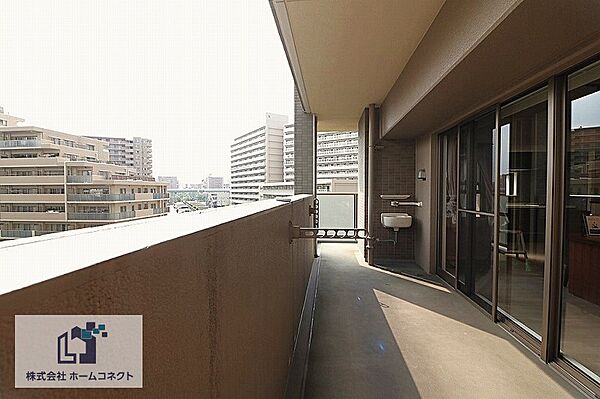 バルコニー（南西側）｜スロップシンク付き