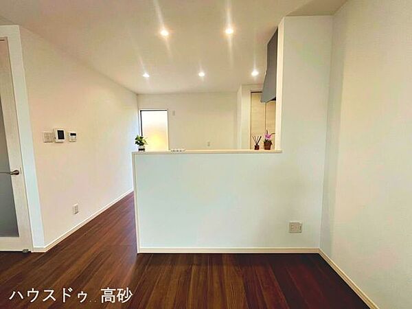 配膳も片付けもスムーズな、家事ラク動線が魅力です。（撮影日：2026.6.9）