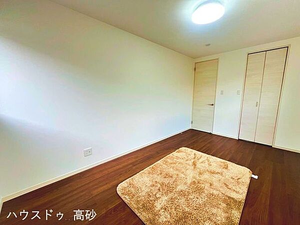 家具のレイアウトがしやすい、使い勝手の良い洋室です◎（撮影日：2026.6.9）
