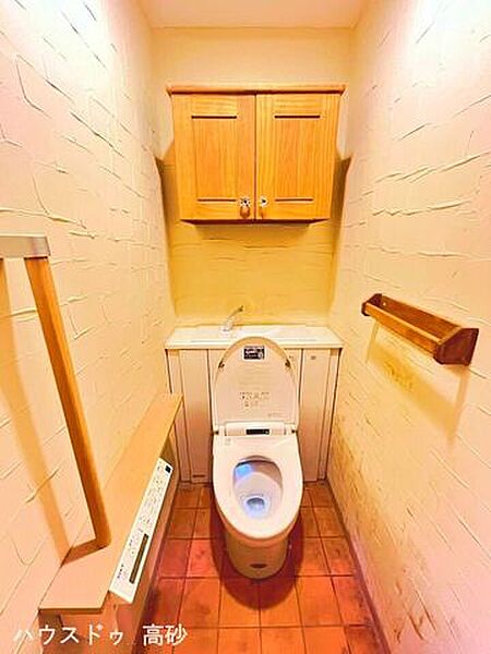ウォシュレット機能付きトイレは「快適さ」「清潔さ」「節水性」を兼ね備えた暮らしの必需品です！（撮影日：2026.6.12）