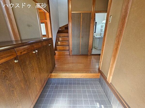 玄関は広々としており使いやすくなっております♪現地(2024.8.23)撮影