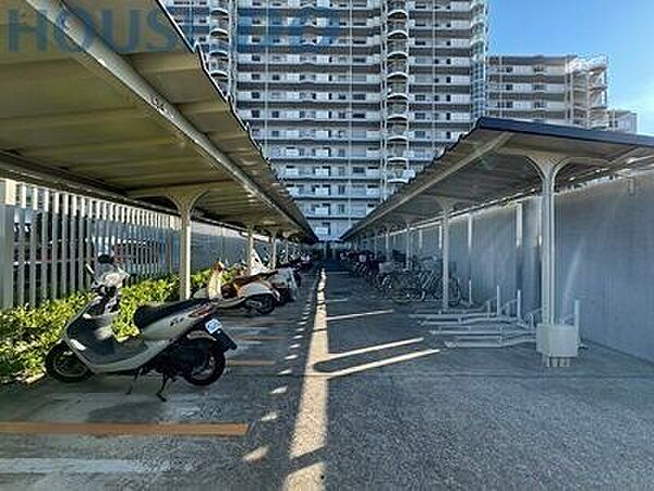 バイクも濡れずに保管！愛車のサビや劣化を防ぎます